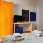 Crystal Lägenhet *