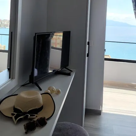 水晶别墅 * Sarandë