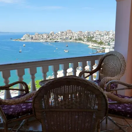 Апартаменты Crystal *