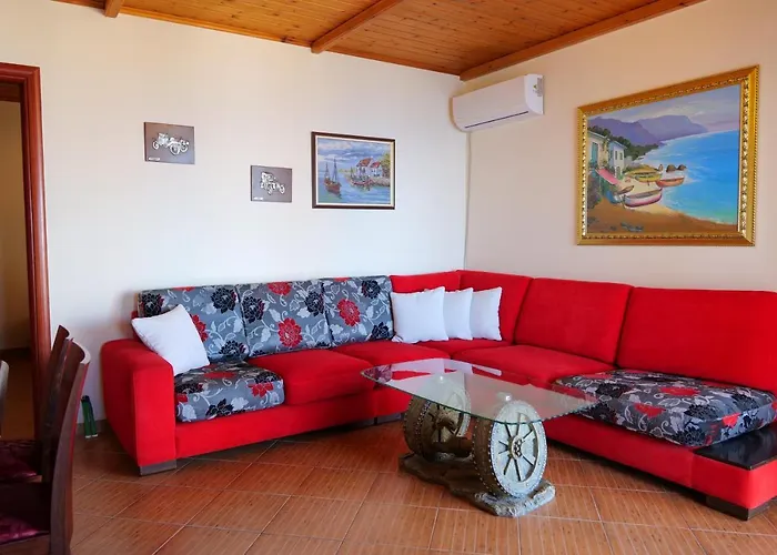 Apartament Crystal Saranda